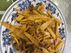 -天天向上素食餐厅(五台山店)