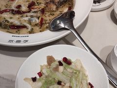 -渔语鱼酸菜鱼新川菜(来福士店)