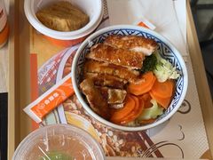 -吉野家(秀谷店)