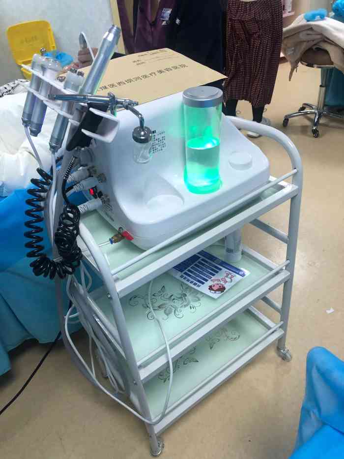 煤医医疗美容医院-"【项目】水氧活肤 激光点痣和姐妹一起做.