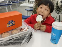 -盒马X会员店(王府井奥莱UP TOWN店)