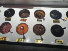 -乡土黄·鲜牛肉火锅·小龙虾(兴业街店)