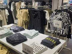 -H&M(来又来时尚购物广场店)