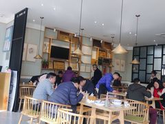 大堂-镇南锅盖面馆(解放路店)