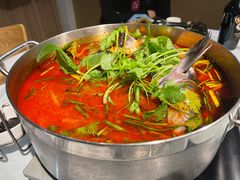 凯里酸汤鱼火锅锅底-泉味道贵州厨房(三里河店)