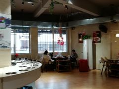 大堂-牛鼎记潮汕牛肉火锅(阳朔店)