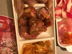 -山焱·炭火自助烤肉(周浦万达店)