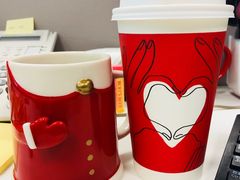 -星巴克(汇亚大厦店)