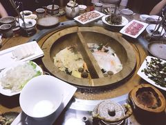 -滇香肴·云南菜蒸汽石锅鱼(云南北路店)
