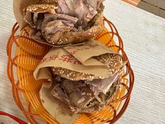 -洪峰浩老北京烧饼夹肉(角门路店)