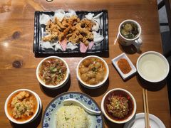 -炉小二铜锅牛蛙•川湘菜(三里屯店)