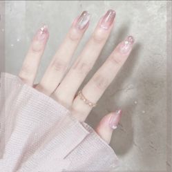 -悦指间美甲美睫