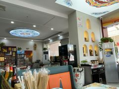 -壹阁胡羊焖饼(特色小吃街店)