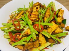 -建辉湖南土菜馆(南大街店)