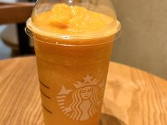 -星巴克(广州淘金路店)