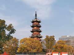 -龙华寺