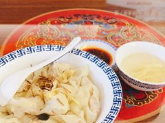 -笑来喜馄饨小笼工坊店(湖滨街店)