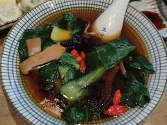 青菜菌菇汤-八珍手工水饺·妈妈的爱(传芳巷店)