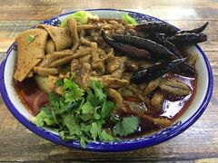 -孙浩特色牛杂面板面(华捷道店)