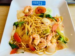 -Pier 21 (Terminal 21 Asok)