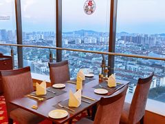 -江阴国际大酒店-旋转自助餐厅