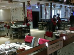 -何鲜菇火锅(大营盘店)