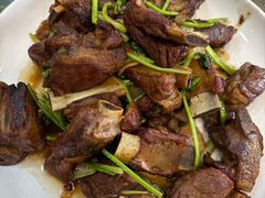 -小红鲸·海鲜餐厅(轸大路店)