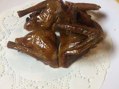 红烧乳鸽-鸽王世家(东华东路店)