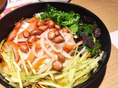 宾阳酸粉-丫丫厨娘·柠檬鸭(江南蓝鲸世界店)