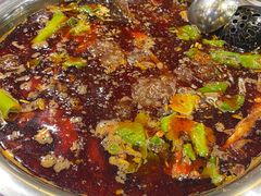 -肖肖酸萝卜鱼火锅(总店)