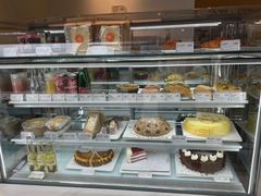 面包甜点陈列柜-Peet's Coffee皮爷咖啡(上海长风大悦城店)