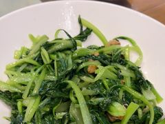 -黄泥岗·地道湖北菜(奥特莱斯店)