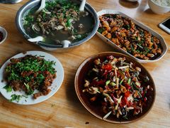 -周记翘脚牛肉