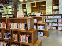 -香洲区图书馆(乐士文化区店)