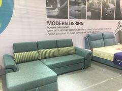 -上海跨国采购会展中心