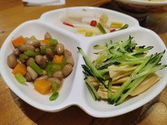 -平娃三宝烧烤·面食(南小街店)