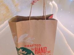 -星巴克(静安嘉里中心B2店)