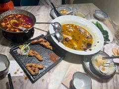 -周渝食惦·酸菜鱼精致川菜(横岗店)