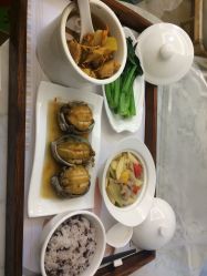-莉泽月子中心(凯旋江景店)