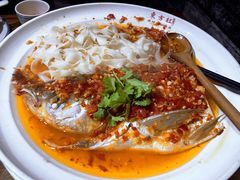 老坛剁椒鱼头-东方红·湖南菜(金屿店)