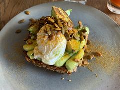 牛油果吐司-BOR Eatery(安福路店)