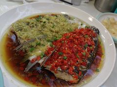 双色鱼头-韶山冲湘菜馆(黄桦路店)