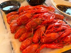 -肥肥虾庄·金牌油焖大虾(汉口城市广场店)