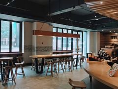 大堂-星巴克臻选(长沙运达中央广场店)