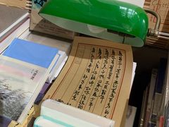 -荒岛书店(黄县路店)