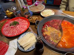 -萍姐火锅·公路夜市(武汉首店)