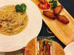 -又见马甲M8融合西餐厅(厦门体育中心店)