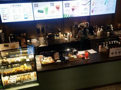 -星巴克臻选(上海今潮8弄店)