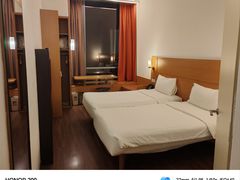 -宜必思新加坡诺维娜酒店