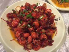 -巴厘龙虾·榜首油焖大虾(音乐学院·沿江酒馆店)